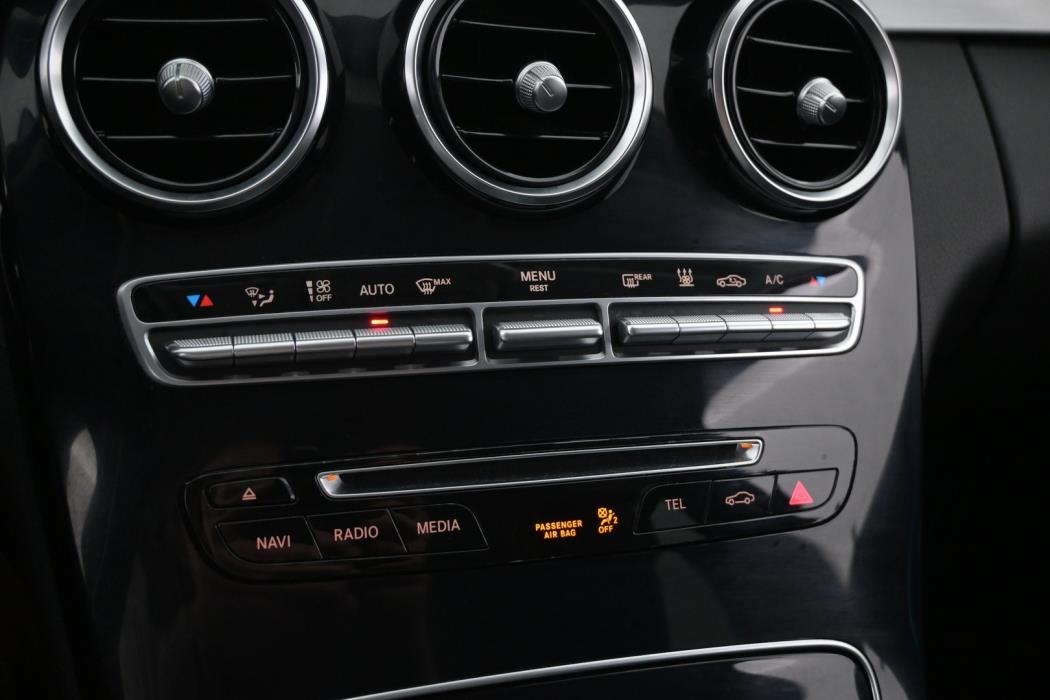 MERCEDES-BENZ C 2016