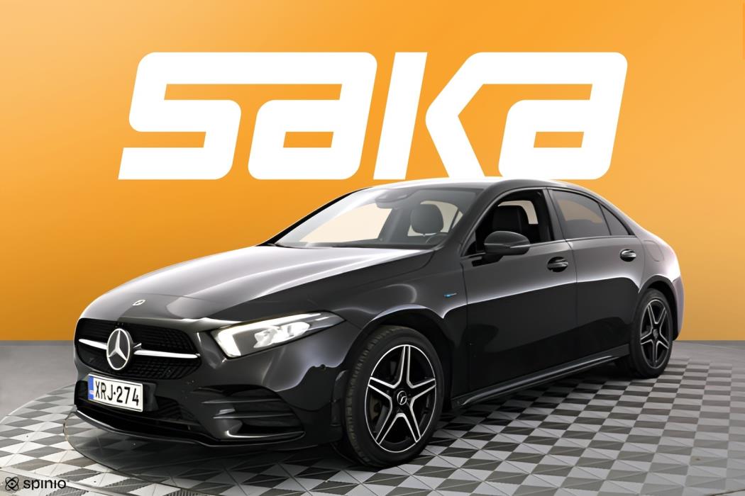 MERCEDES-BENZ A 2021