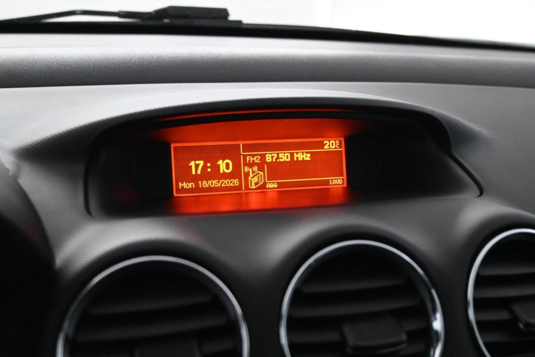 PEUGEOT 308 2010