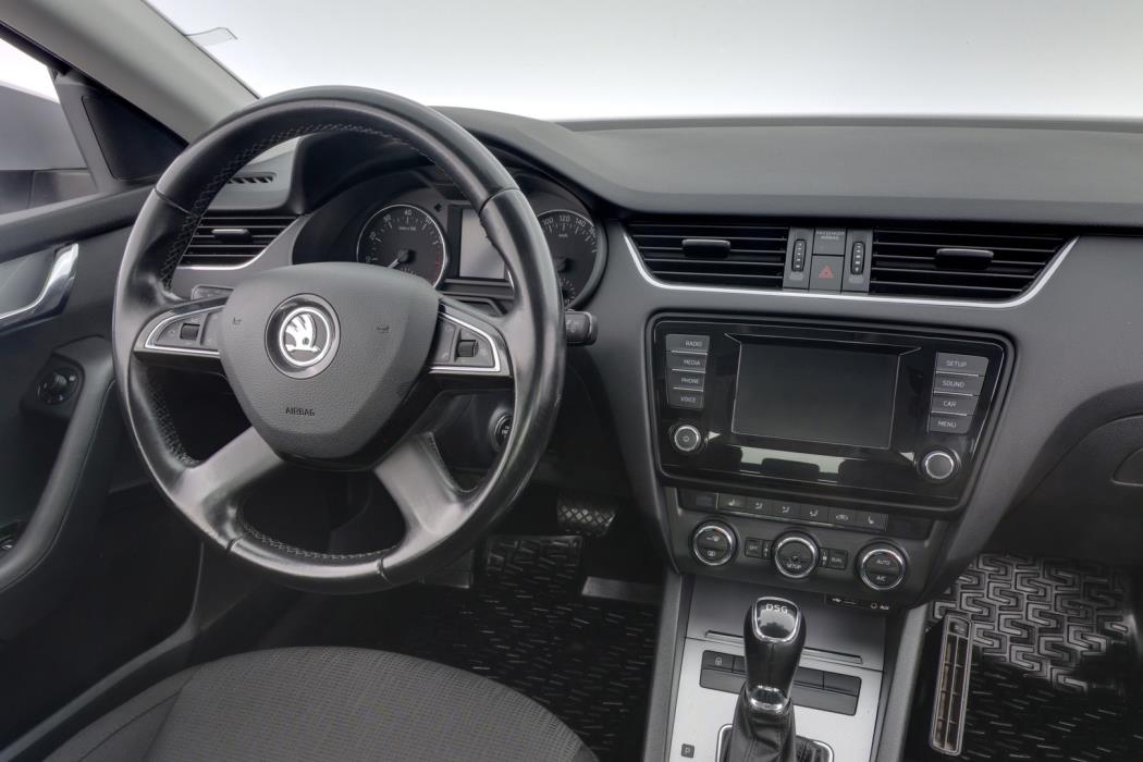 SKODA Octavia 2014