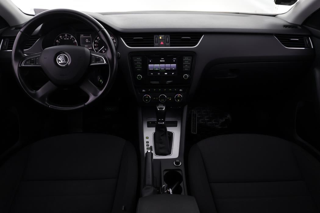 SKODA Octavia 2014