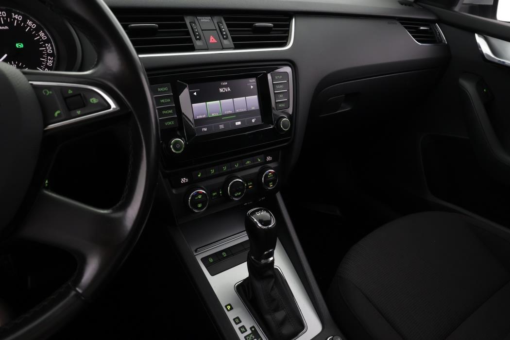 SKODA Octavia 2014