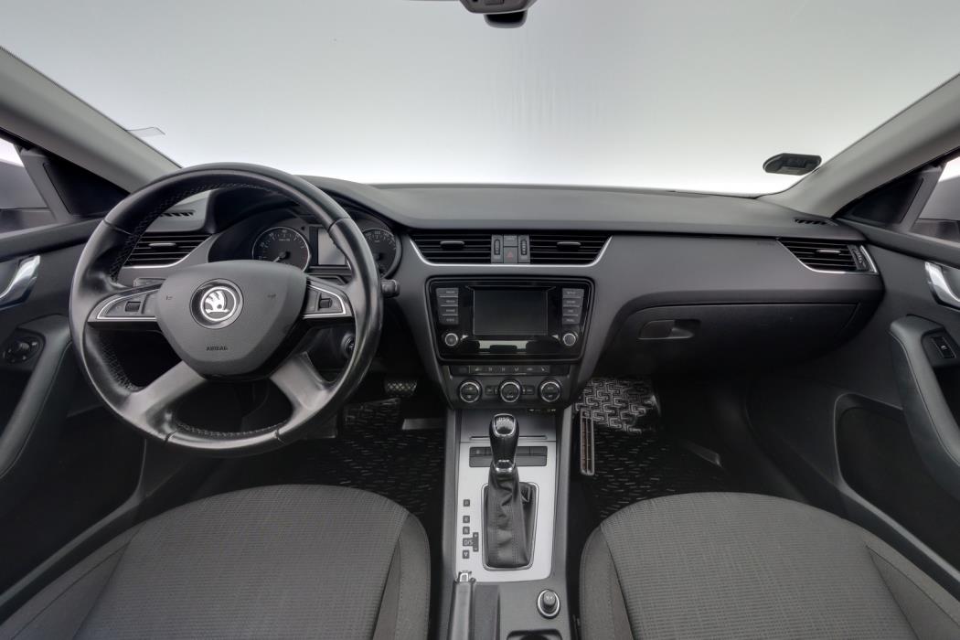 SKODA Octavia 2014