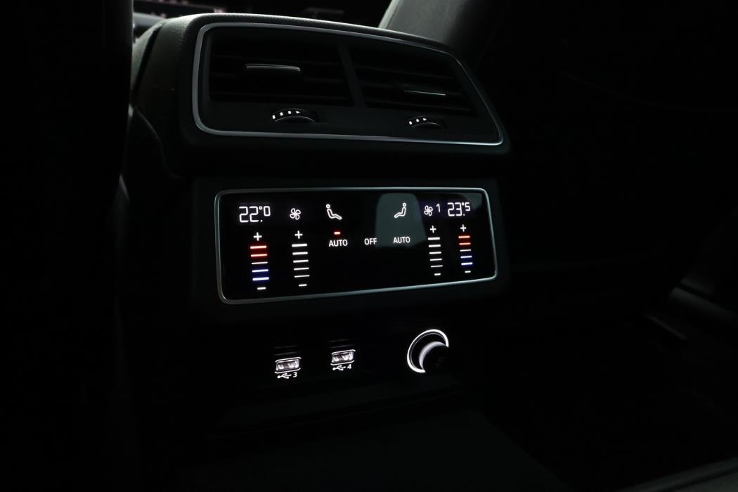 AUDI A6 2019