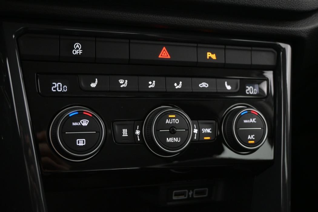 VOLKSWAGEN T-Roc 2019