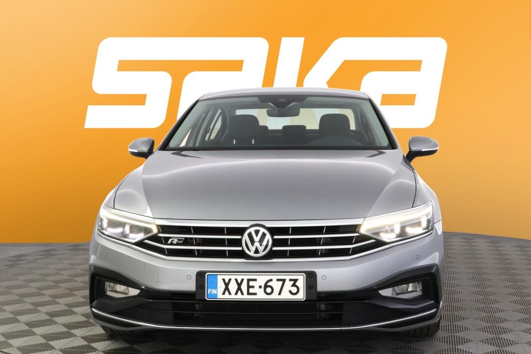 VOLKSWAGEN Passat 2020