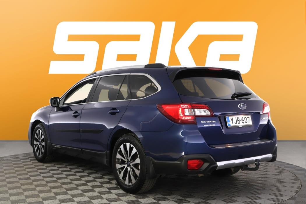 SUBARU Outback 2015
