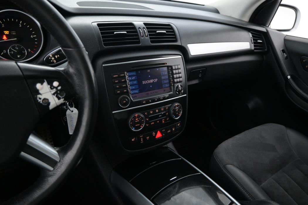 MERCEDES-BENZ R 2006