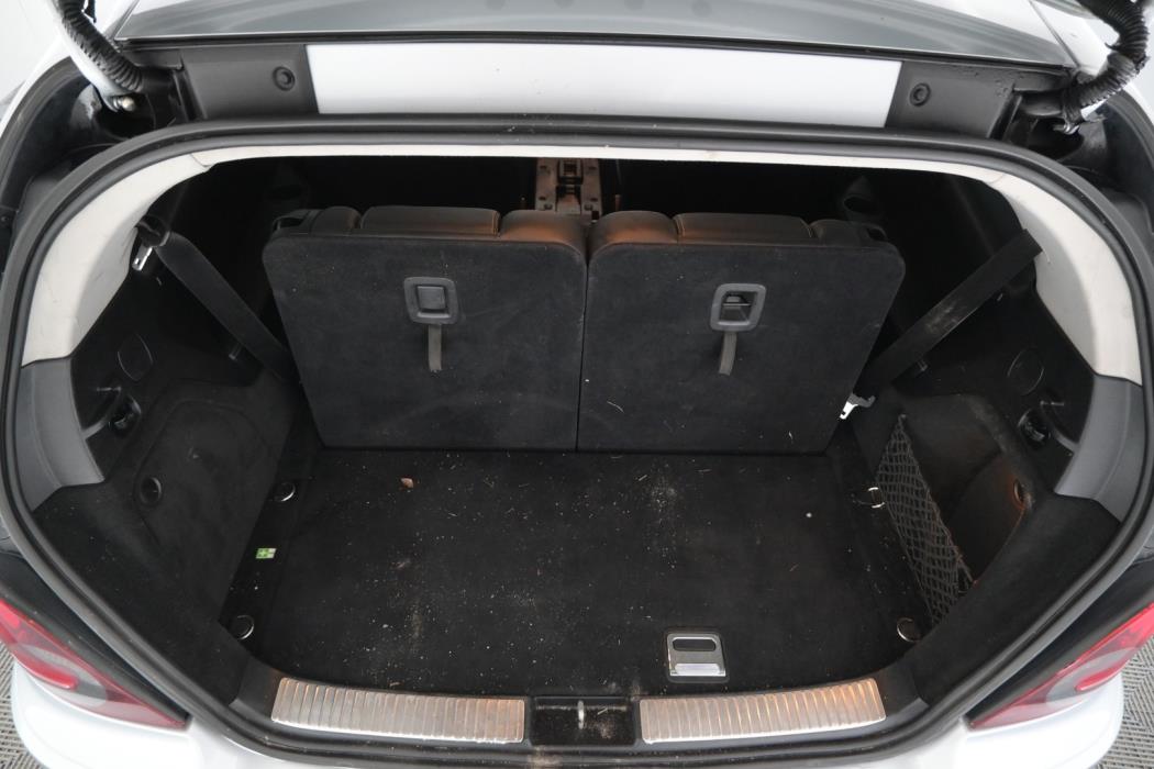 MERCEDES-BENZ R 2006