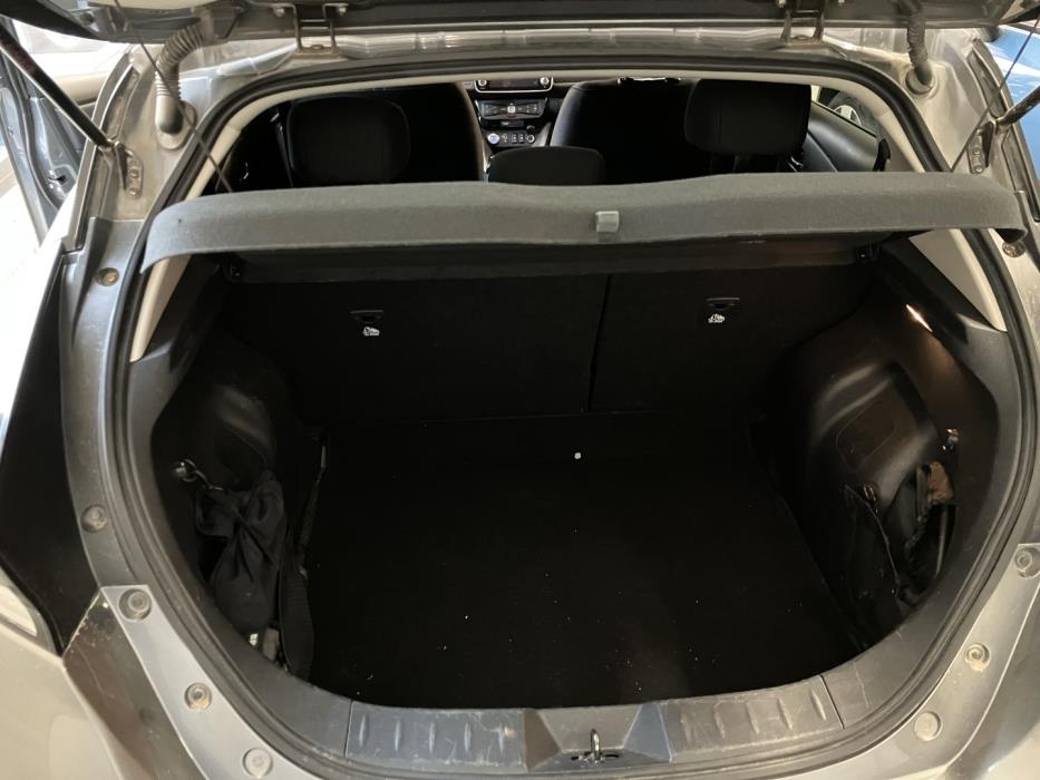NISSAN Leaf 2020