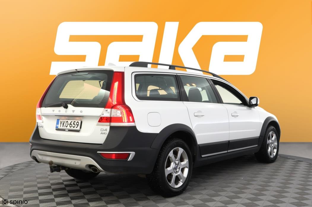 VOLVO XC70 2014