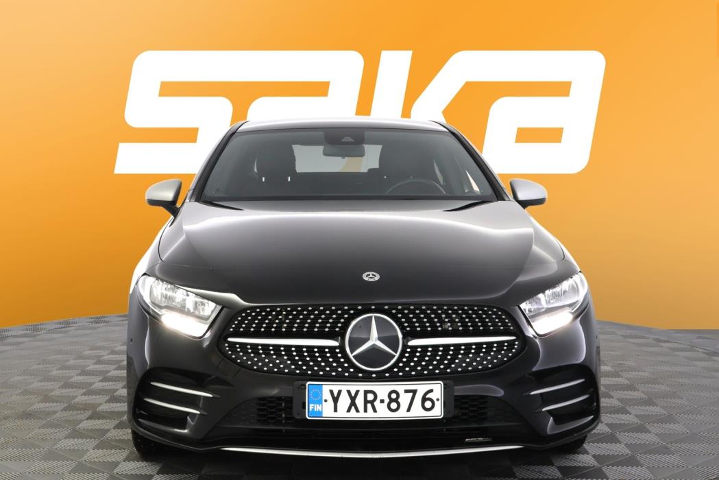 MERCEDES-BENZ A 2021