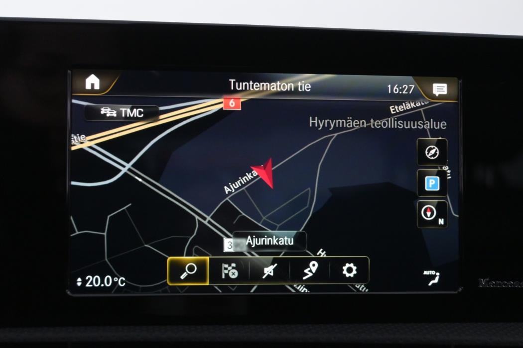 MERCEDES-BENZ A 2021