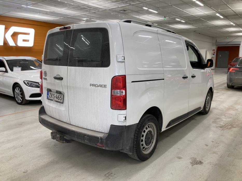 TOYOTA Proace 2016