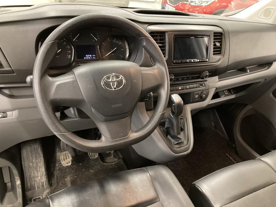TOYOTA Proace 2016