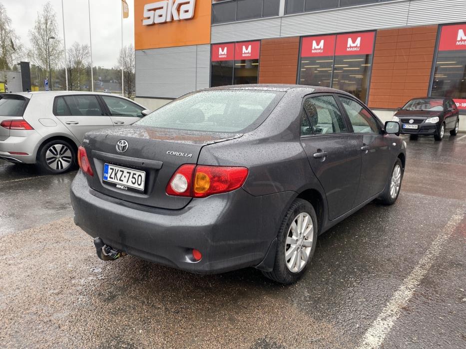 TOYOTA Corolla 2009