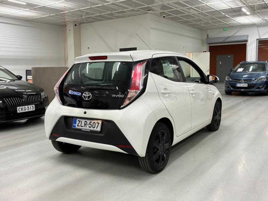TOYOTA AYGO 2017