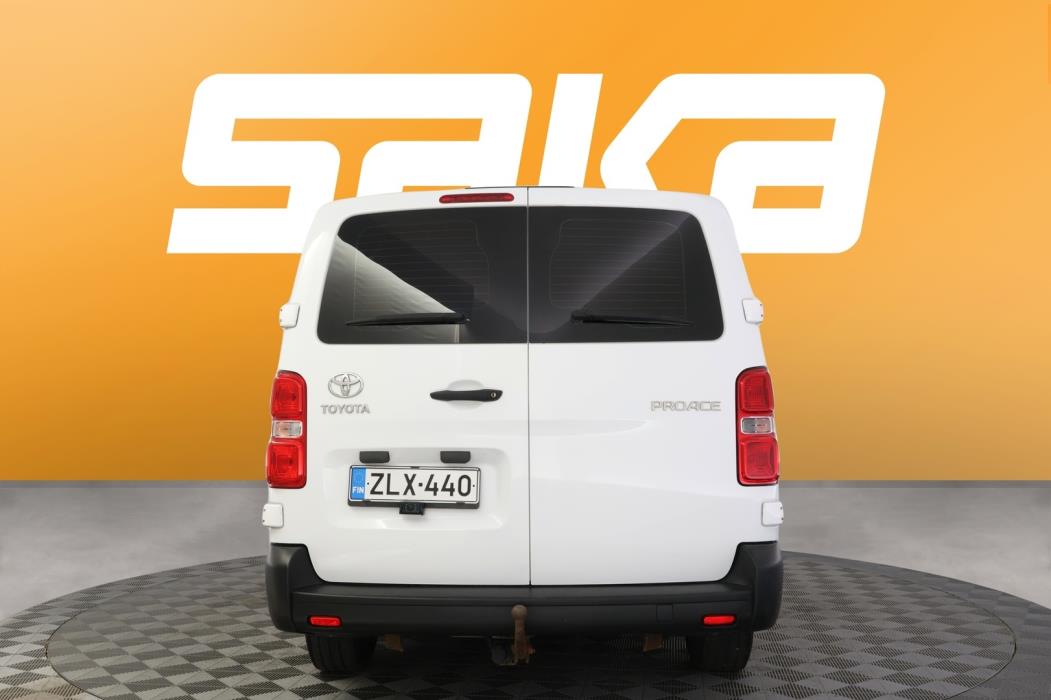 TOYOTA Proace 2018