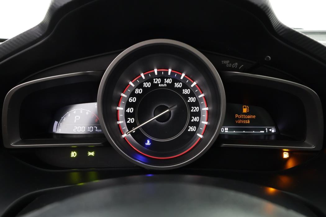 MAZDA 3 2015