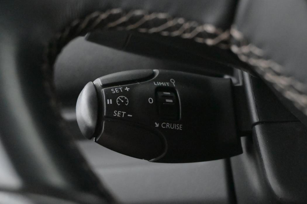 PEUGEOT Expert 2019