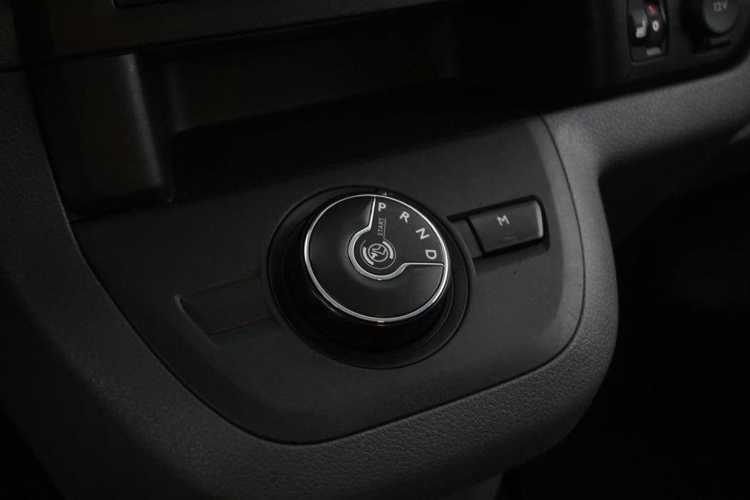 PEUGEOT Expert 2019