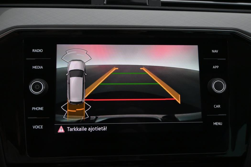 VOLKSWAGEN Passat 2021