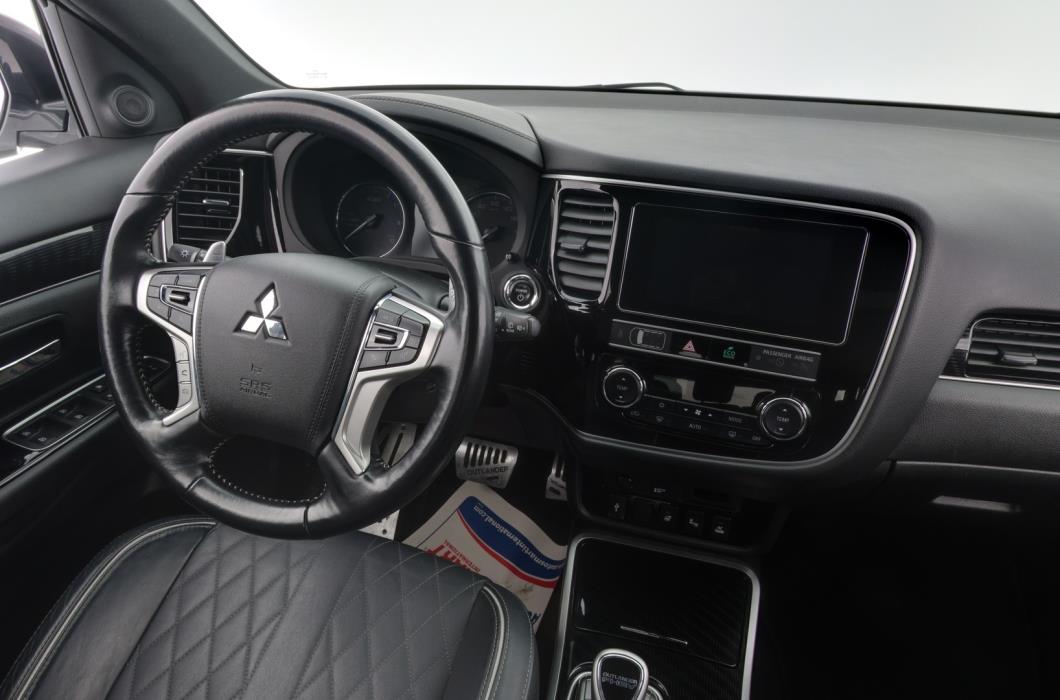 MITSUBISHI Outlander PHEV 2019