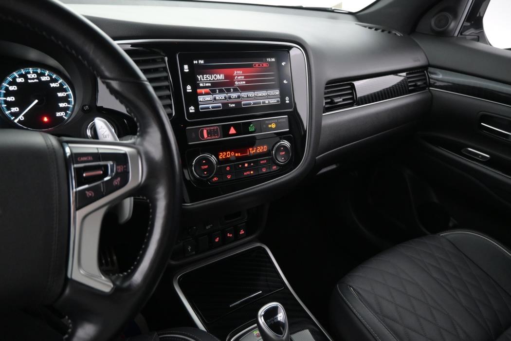 MITSUBISHI Outlander PHEV 2019