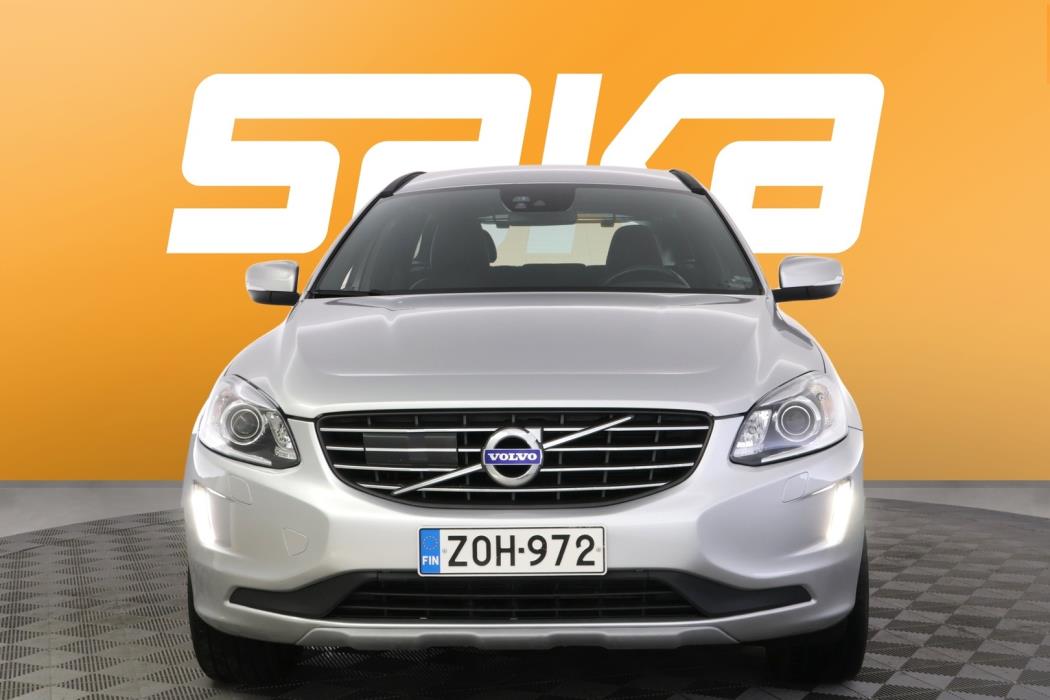VOLVO XC60 2017