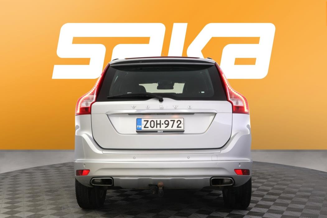 VOLVO XC60 2017