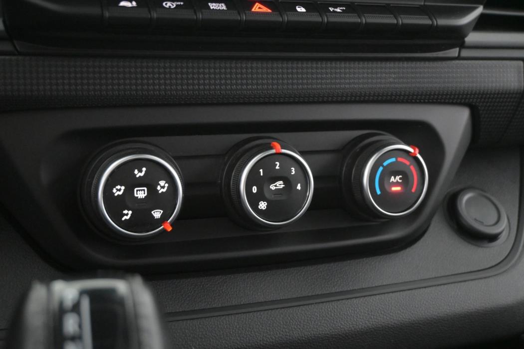 RENAULT Trafic 2022