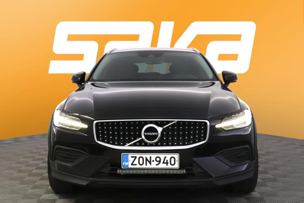 VOLVO V60 Cross Country 2020