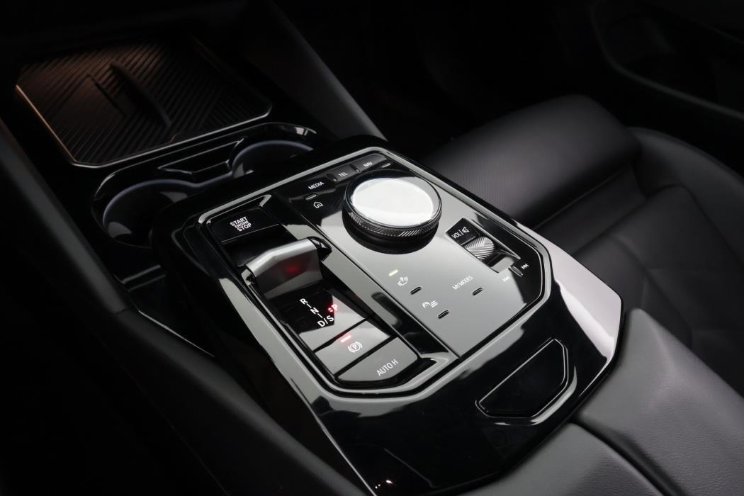 BMW 530 2025