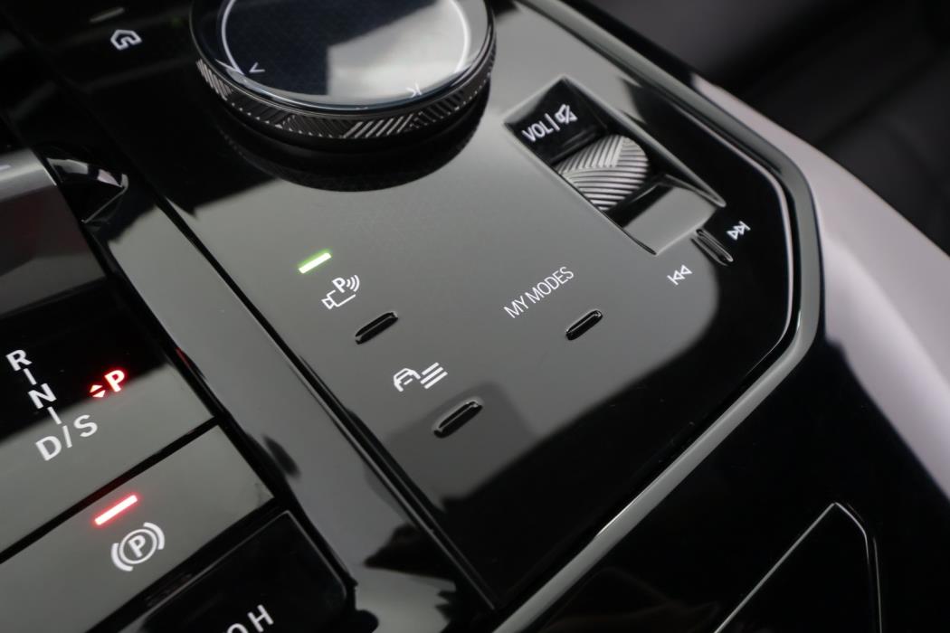 BMW 530 2025