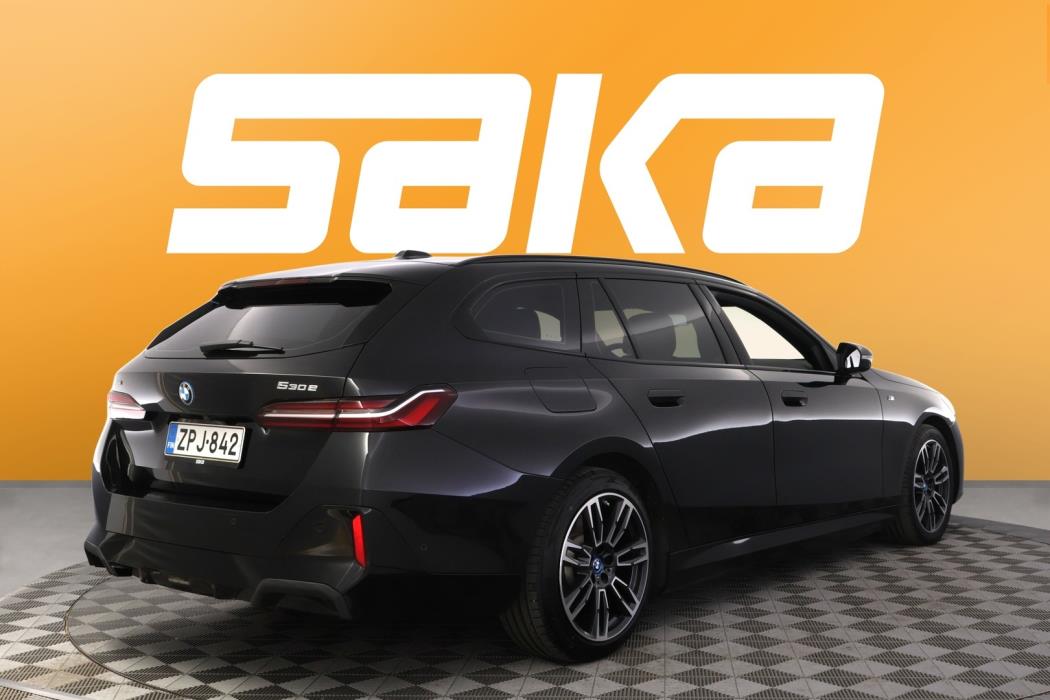 BMW 530 2025