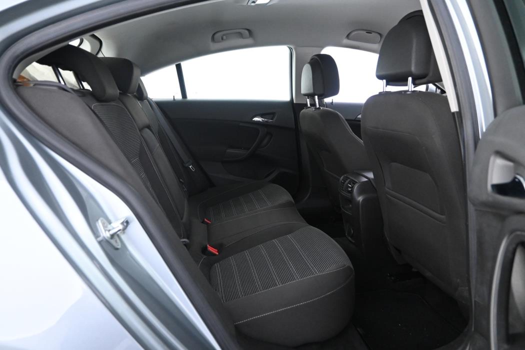 OPEL Insignia 2010