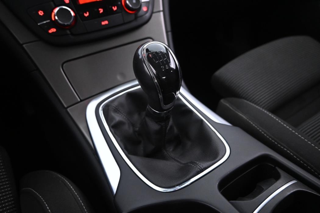 OPEL Insignia 2010