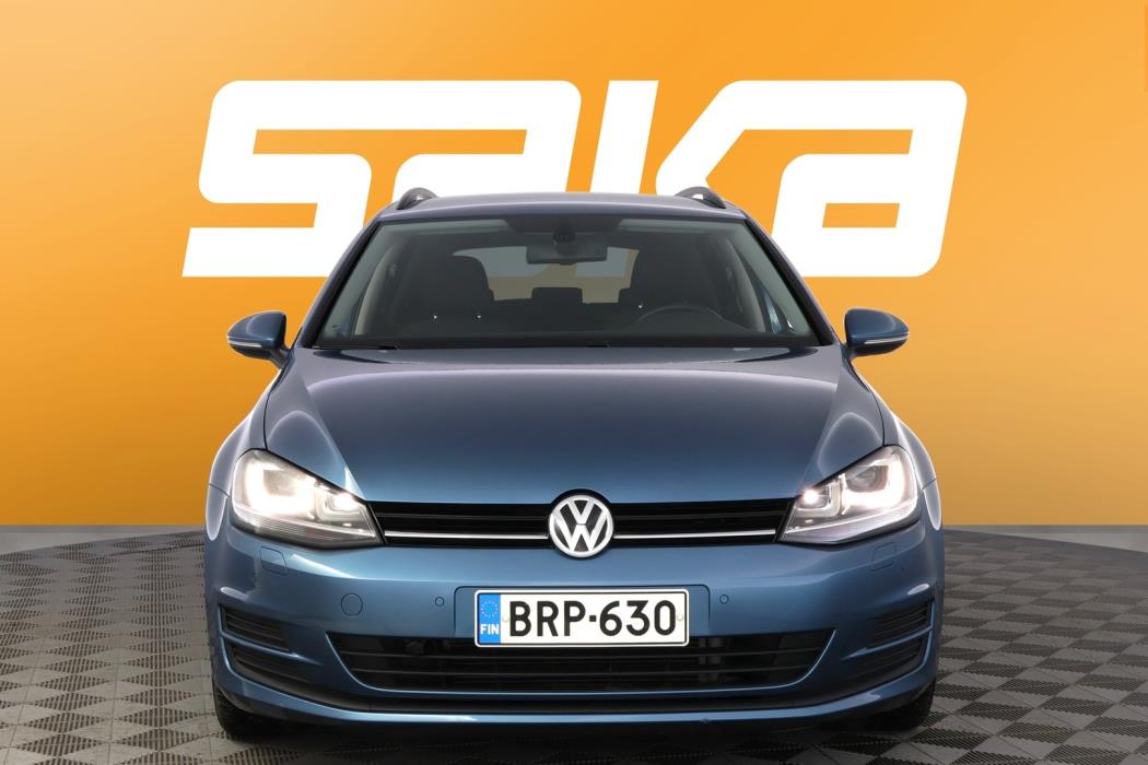 VOLKSWAGEN Golf 2014