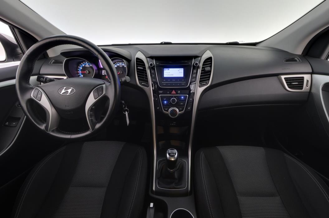 HYUNDAI I30 2016