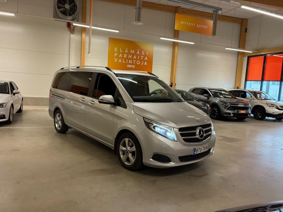 MERCEDES-BENZ V 2017