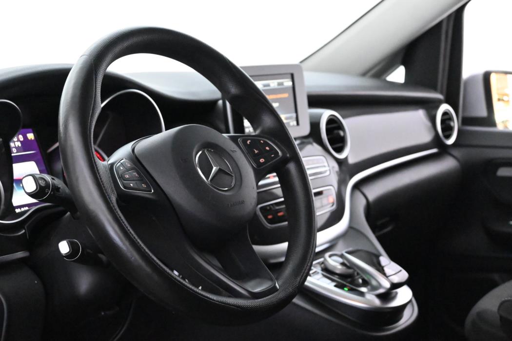 MERCEDES-BENZ V 2017
