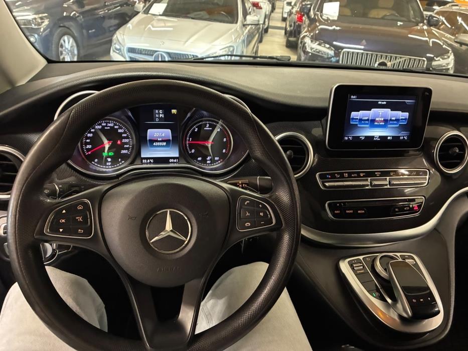 MERCEDES-BENZ V 2017