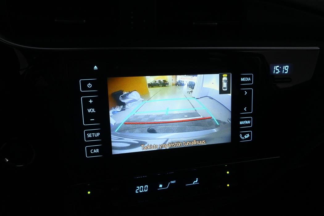 TOYOTA Auris 2017
