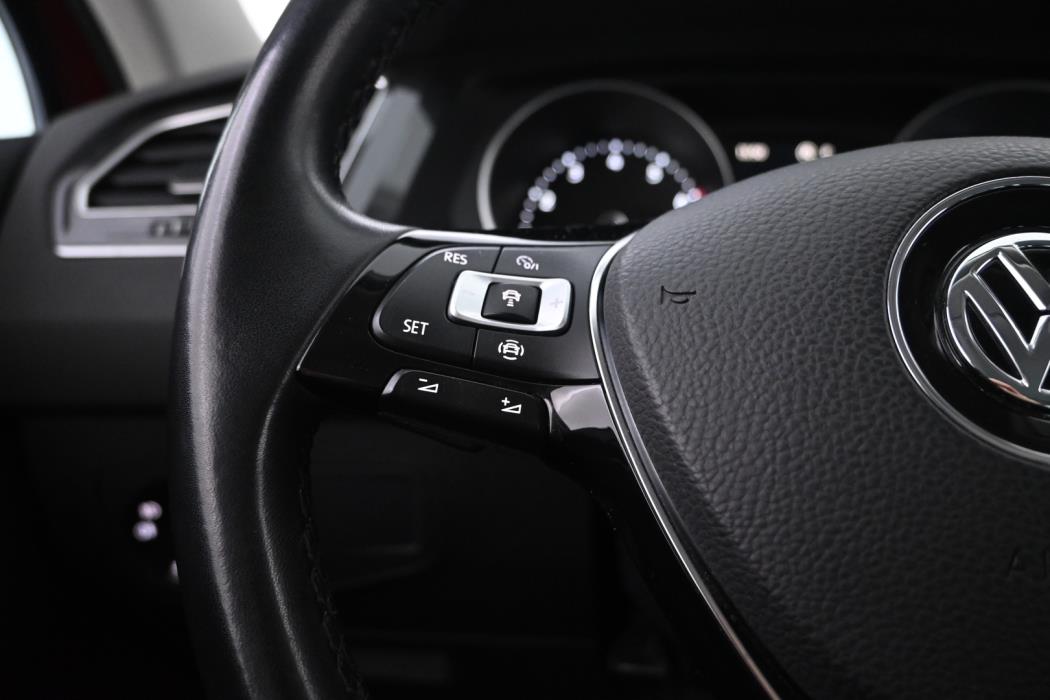 VOLKSWAGEN Tiguan 2019