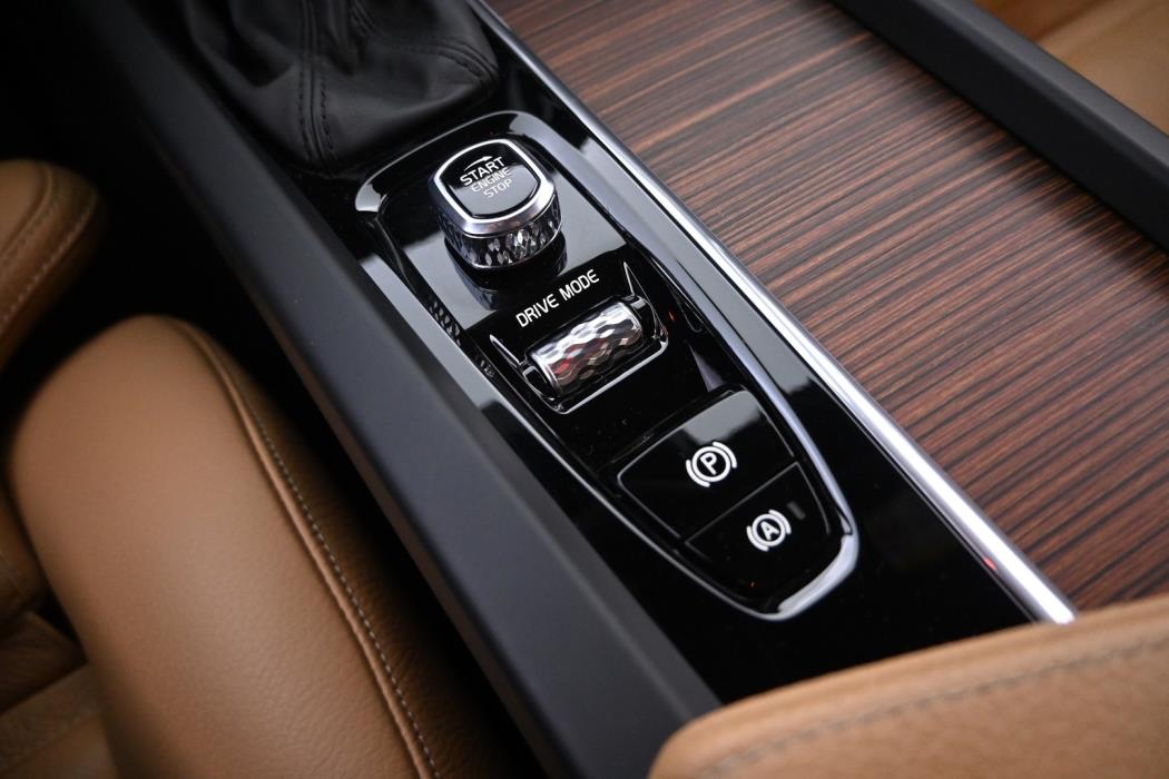 VOLVO V60 2019