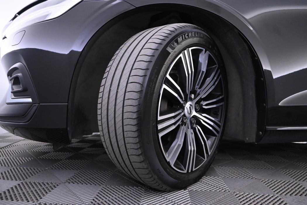 VOLVO V60 2019