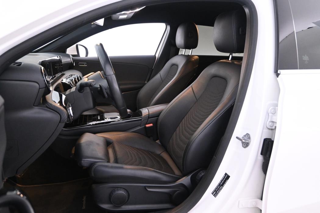MERCEDES-BENZ A 2019
