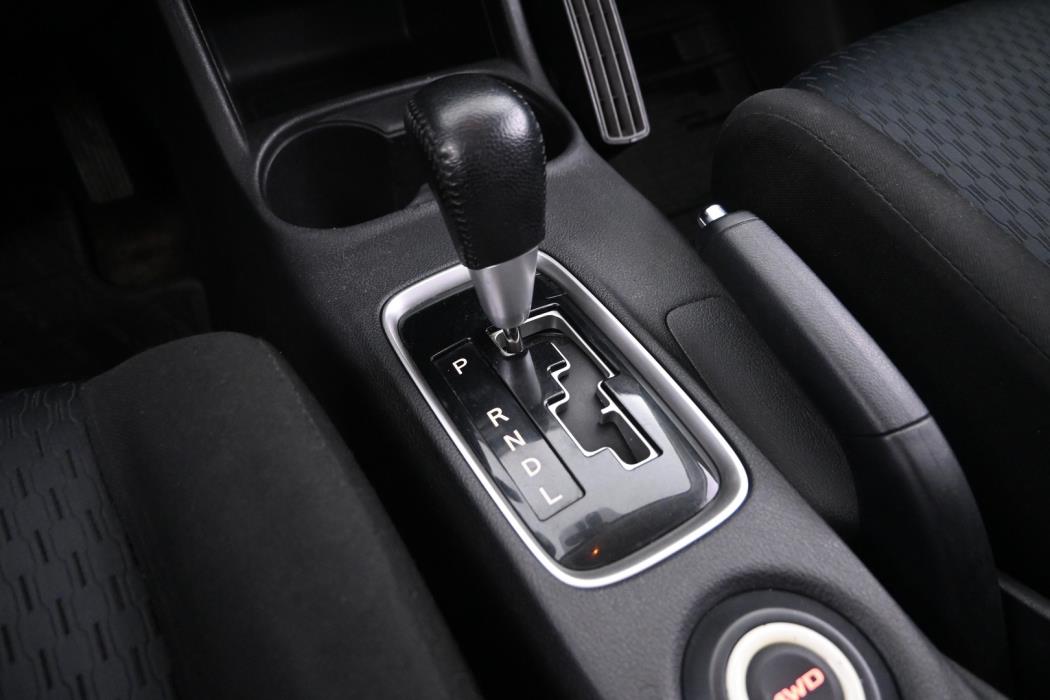 MITSUBISHI Outlander 2013