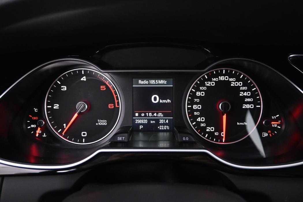 AUDI A4 allroad quattro 2015