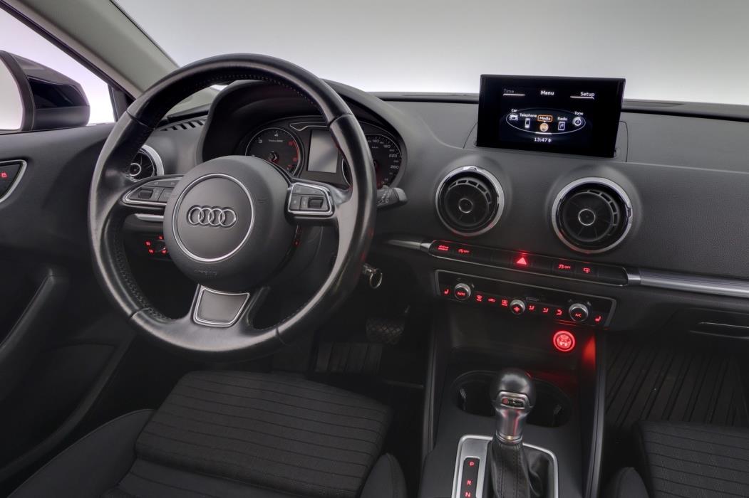 AUDI A3 2015